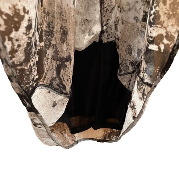 H&M asymmetrical high-low black/white/beige tank, lined. Sz 4. - Picture 7 of 8